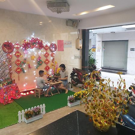 Cozy Hotel Hcm Thành Pho Ho Chí Minh Esterno foto