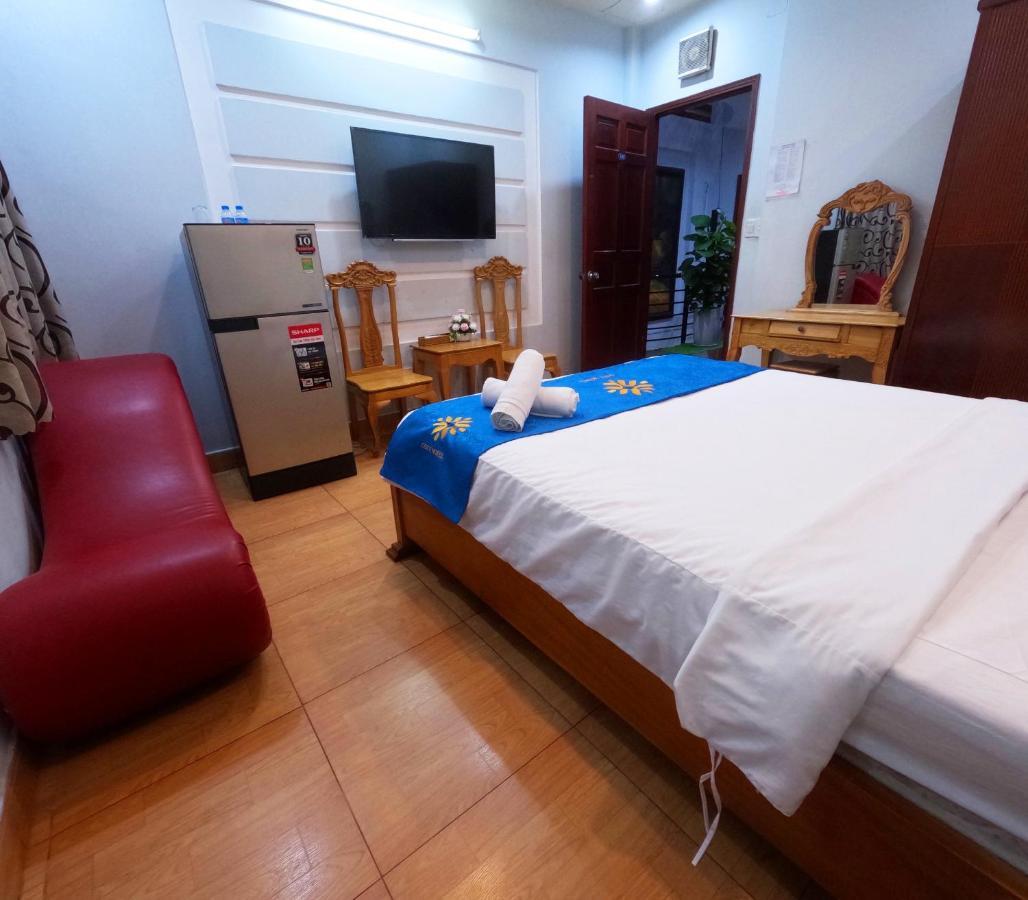 Cozy Hotel Hcm Thành Pho Ho Chí Minh Esterno foto